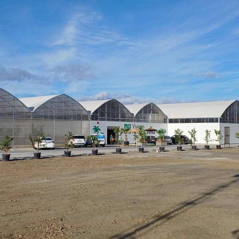 Ininsa España / Gótico / Garden Center y Almacén